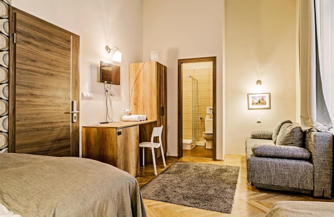 The Cream Bed and Breakfast Boedapest Buitenkant foto